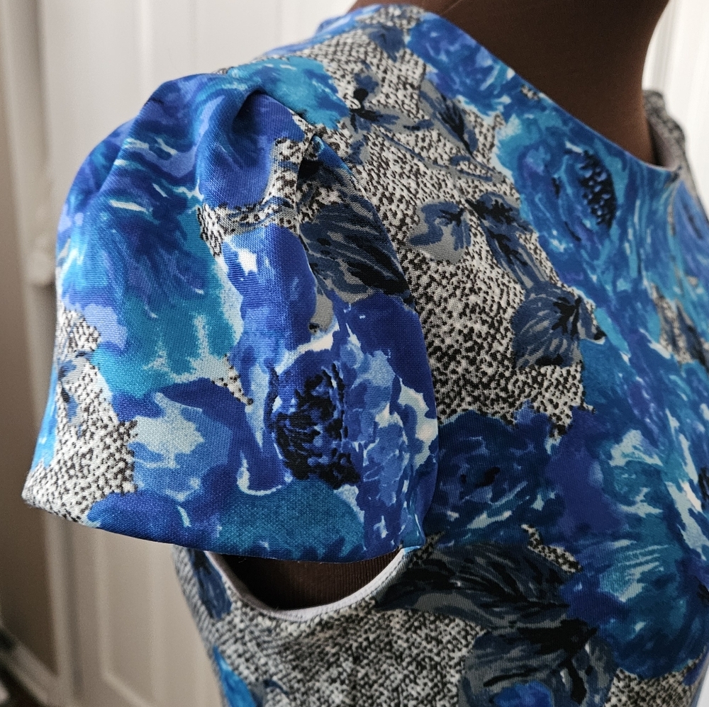 Betsey Johnson Gray and Blue Floral Fit And Flare Dress - Picture 4 of 11